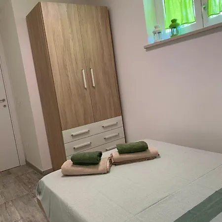 La Casa Di Clara Apt.1 Hébergement de vacances *