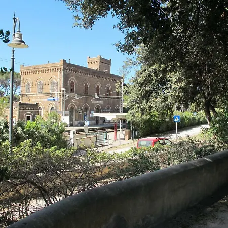 La Casa Di Clara Apt.1 * Castiglioncello