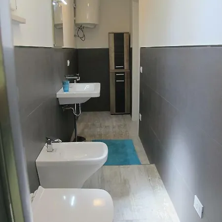 La Casa Di Clara Apt.1 Hébergement de vacances